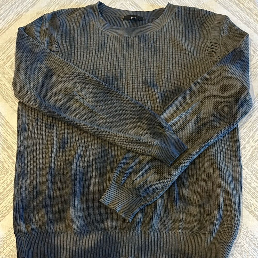 Fate Women’s Distressed Olive Green & Black Tie Dye Sweater - Size S
